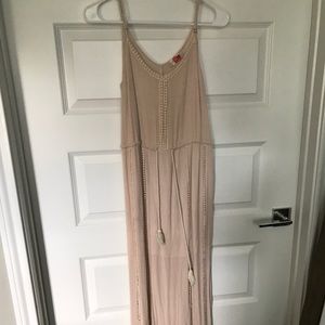 Maxi dress with midi slip!